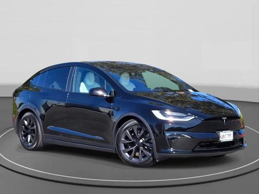 2022 Tesla Model X Plaid
