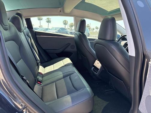 Gray 2024 Tesla Model 3 Base