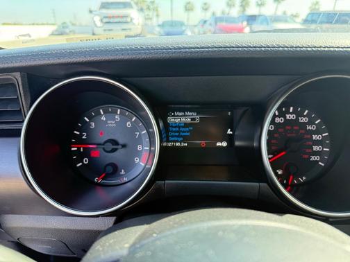 2017 Ford Shelby GT350 Base