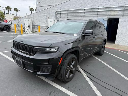 2021 Jeep Grand Cherokee L Laredo