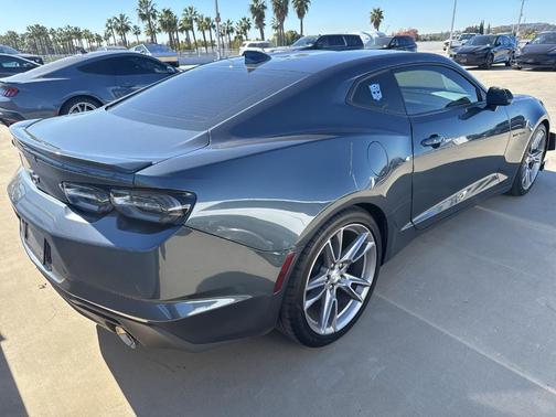 2022 Chevrolet Camaro 1LT