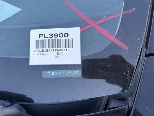 2023 Tesla Model 3 Base