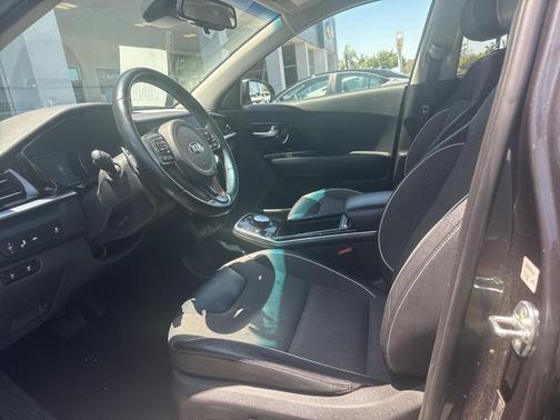 2020 Kia Niro EV EX