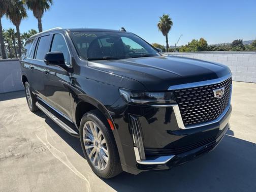 2023 Cadillac Escalade ESV Premium Luxury
