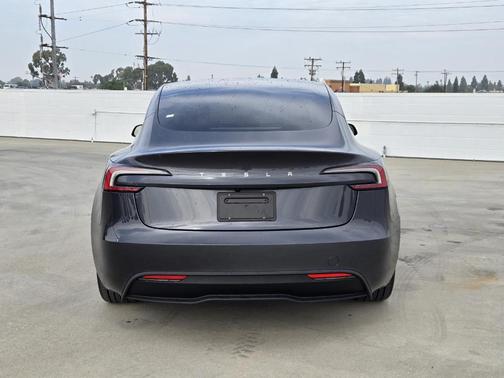2024 Tesla Model 3 Base