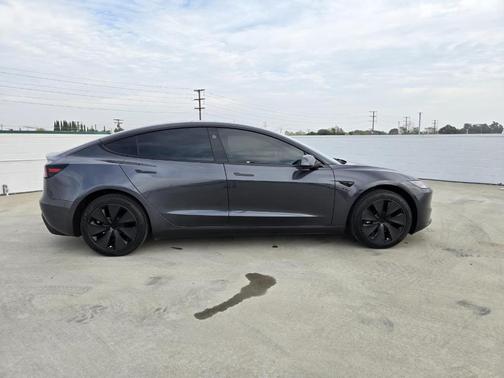 2024 Tesla Model 3 Base