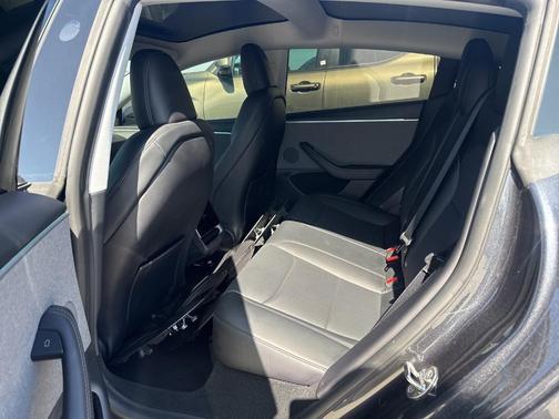 2024 Tesla Model 3 Base