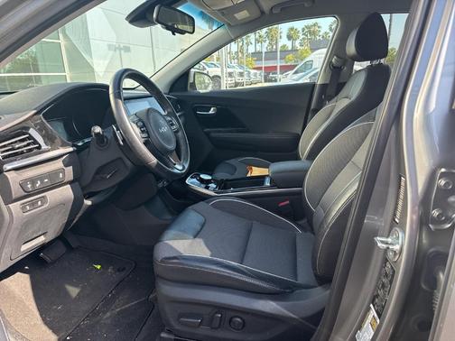2022 Kia Niro EV S