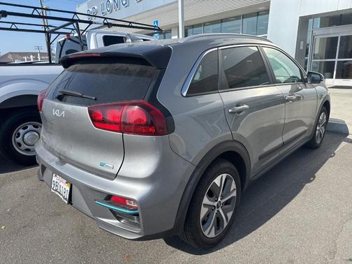 2022 Kia Niro EV S