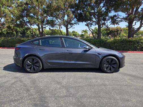2024 Tesla Model 3 Base