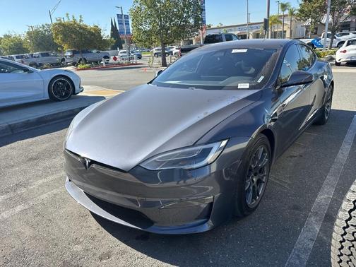 2021 Tesla Model S Long Range