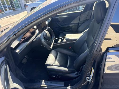 2021 Tesla Model S Long Range