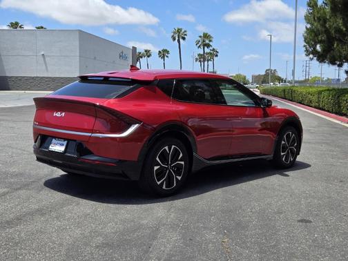 2023 Kia EV6 Wind