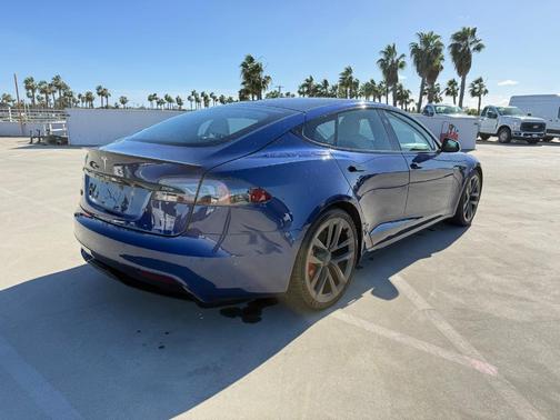 2021 Tesla Model S Plaid