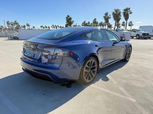 2021 Tesla Model S Plaid