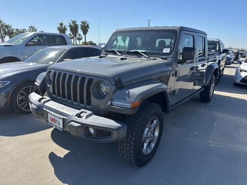 2021 Jeep Gladiator Sport