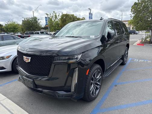 2023 Cadillac Escalade Sport