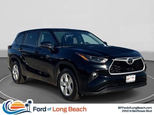 Magnetic Gray Metallic 2024 Toyota Highlander LE