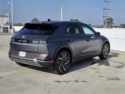 2023 Hyundai IONIQ 5 SEL