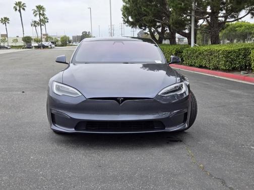 2021 Tesla Model S Long Range