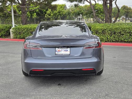 2021 Tesla Model S Long Range