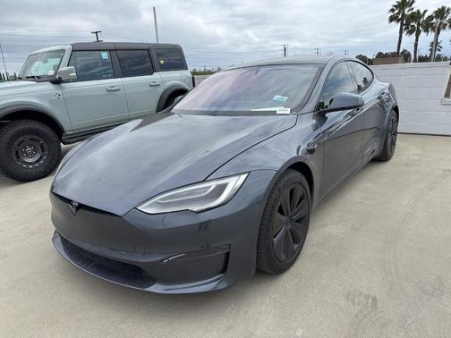 2021 Tesla Model S Long Range