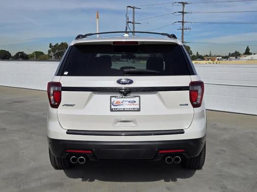 2018 Ford Explorer sport