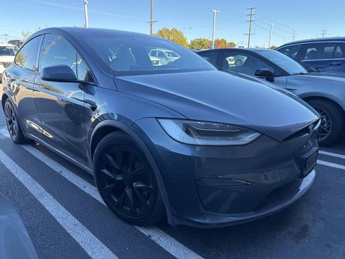 2023 Tesla Model X Standard Range