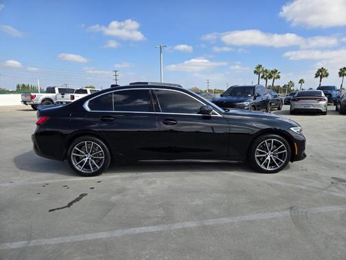 2020 BMW 330 i