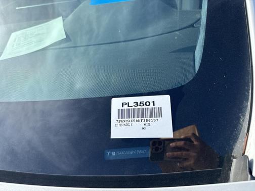 2022 Tesla Model X Base