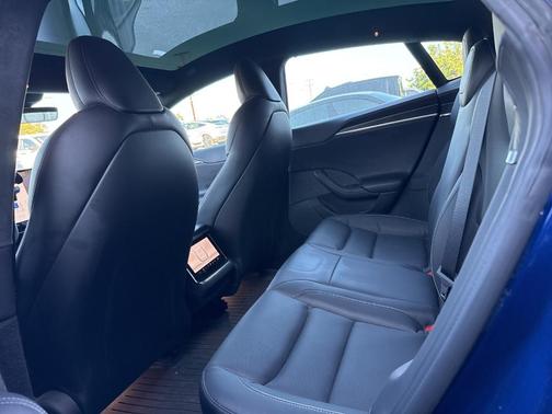 2021 Tesla Model S Plaid
