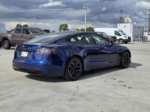 2021 Tesla Model S Plaid