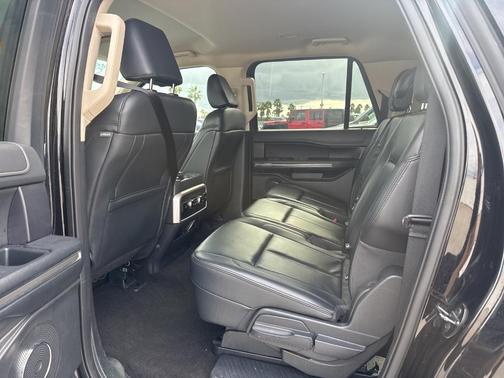 2023 Ford Expedition Max XLT