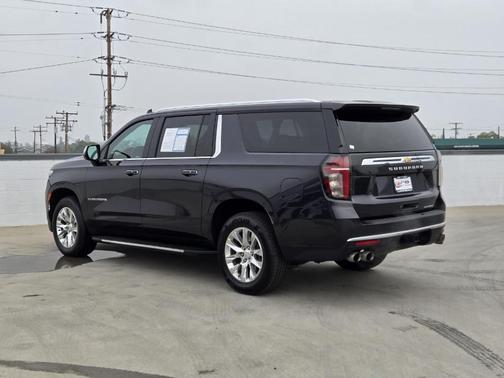 2023 Chevrolet Suburban Premier