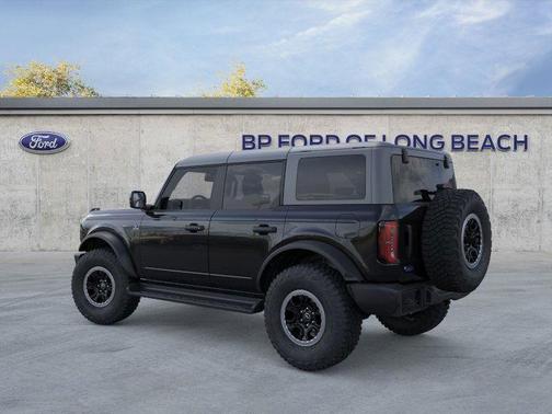 Shadow Black 2026 Ford Bronco Outer Banks