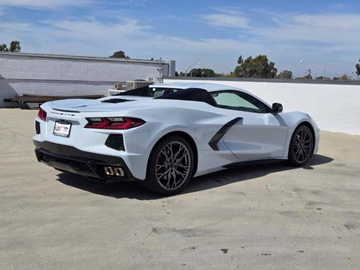 2023 Chevrolet Corvette Stingray w/1LT
