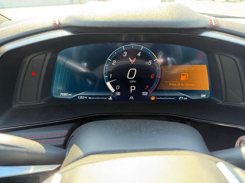 2023 Chevrolet Corvette Stingray w/1LT
