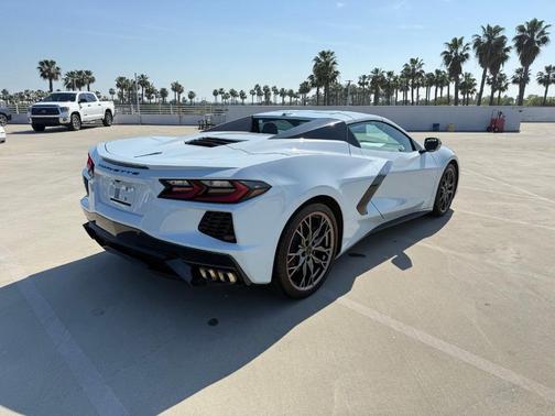 2023 Chevrolet Corvette Stingray w/1LT