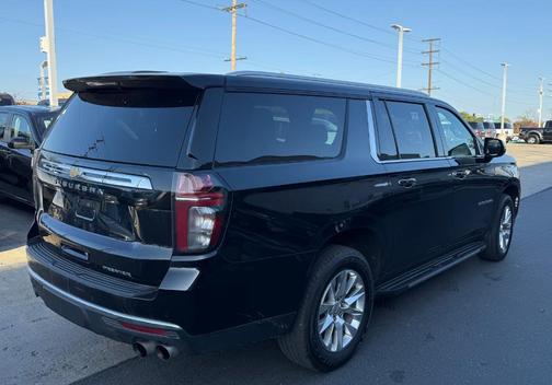 2023 Chevrolet Suburban Premier