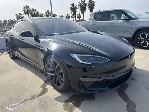 2022 Tesla Model S Plaid