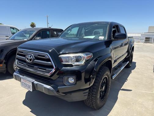2017 Toyota Tacoma SR5