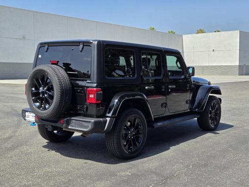 2023 Jeep Wrangler 4xe Sahara