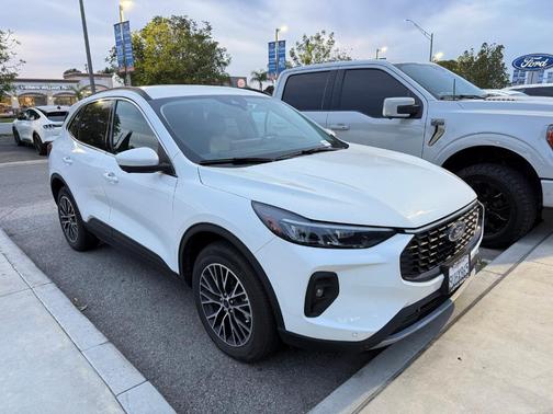 2025 Ford Escape PHEV
