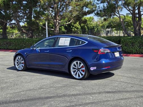 2018 Tesla Model 3 Performance