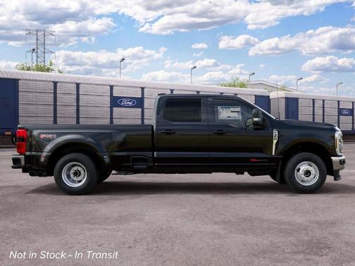 Agate Black Metallic 2027 Ford F-350 XLT