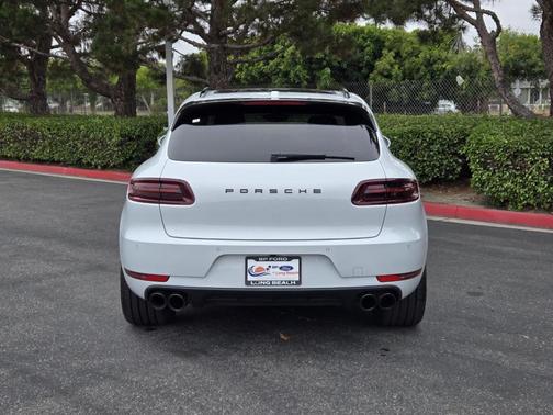 2018 Porsche Macan GTS
