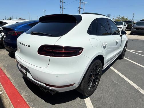 2018 Porsche Macan GTS