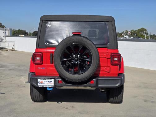 2022 Jeep Wrangler Unlimited 4xe Sahara