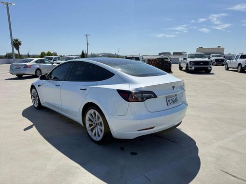 White 2022 Tesla Model 3 Base