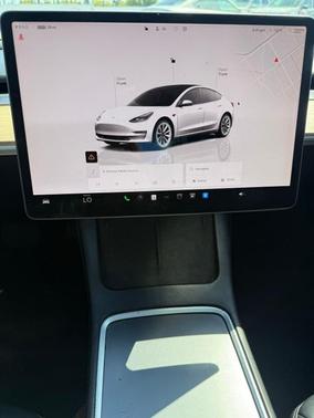 White 2022 Tesla Model 3 Base